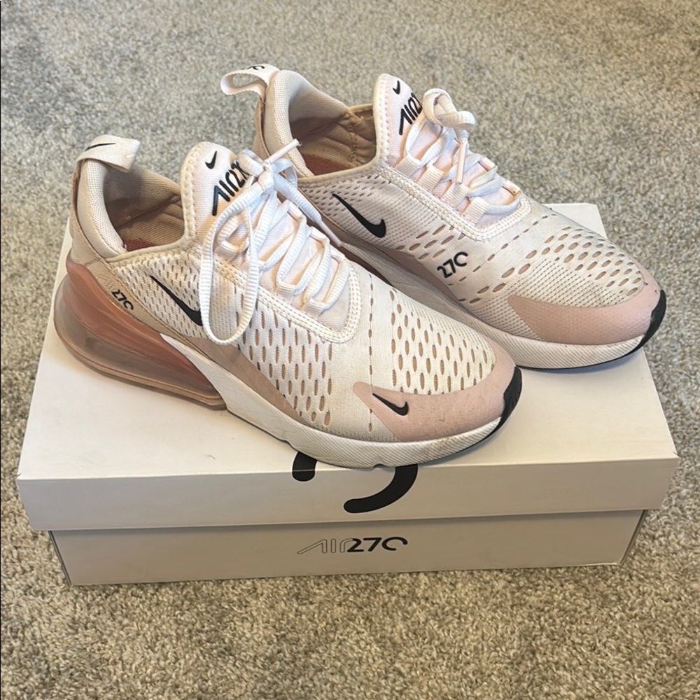 Nike Pink Air Max 270